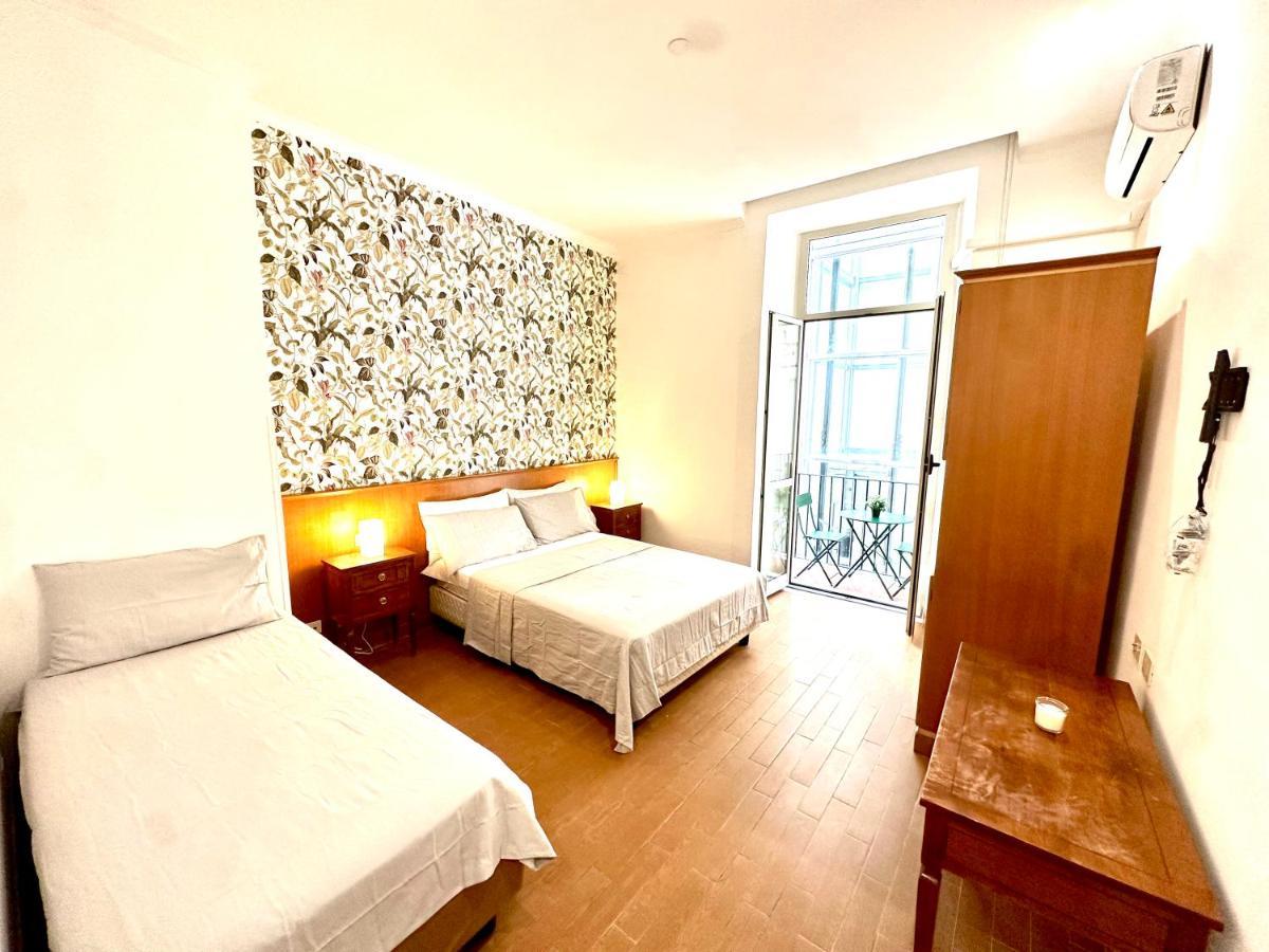 Trevi Romantic Alcova Luaran gambar